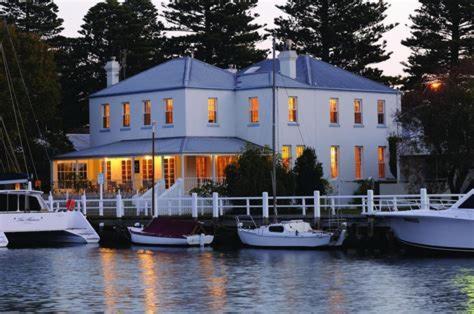 Sails - Elegant, Spacious Beach Villa Port Fairy Kültér fotó